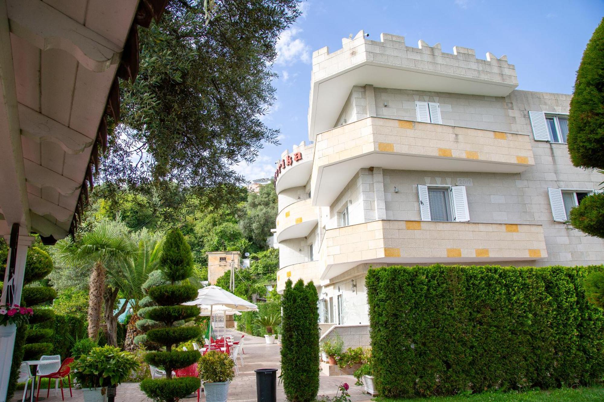 Vila Florika Hotel Borsh Exteriér fotografie